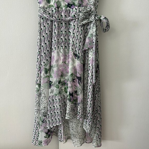 DKNY Womens size 6p Floral Printed Short Sleeves Faux Lined High low Wrap Dress - Picture 4 of 16